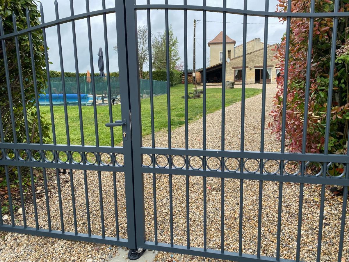 Gite 3 Etoiles Avec Piscine Dordogne Minzac Exterior foto